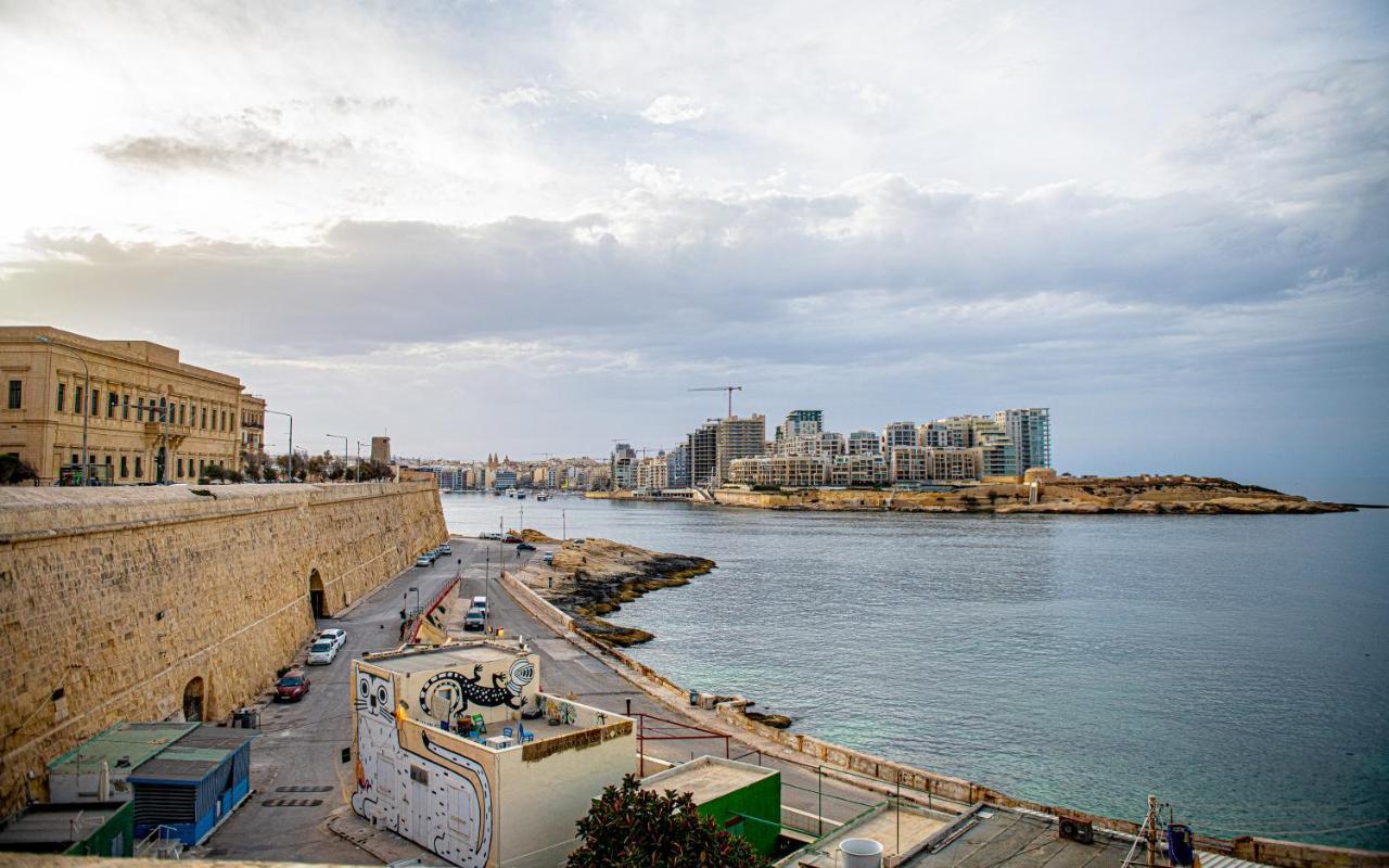 Moon Stone Apartment Valletta Exterior photo